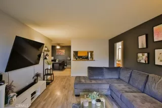 Photo #1: OC23009464 Listing 