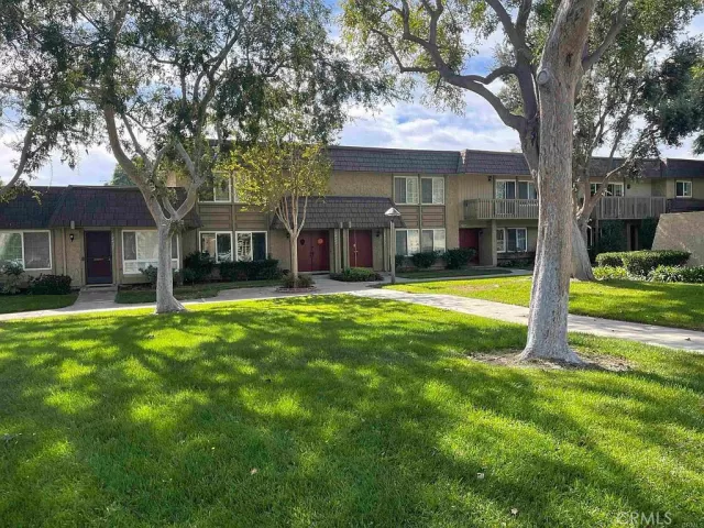 MLS: OC23009490 Condo For Sale