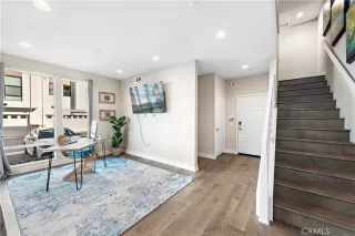 Photo #6: OC23009643 Listing