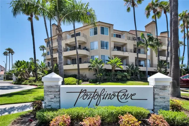 MLS: OC23009666 Condo For Sale