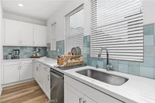 Photo #4: OC23010025 Listing 