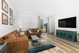 Photo #6: OC23010025 Listing 