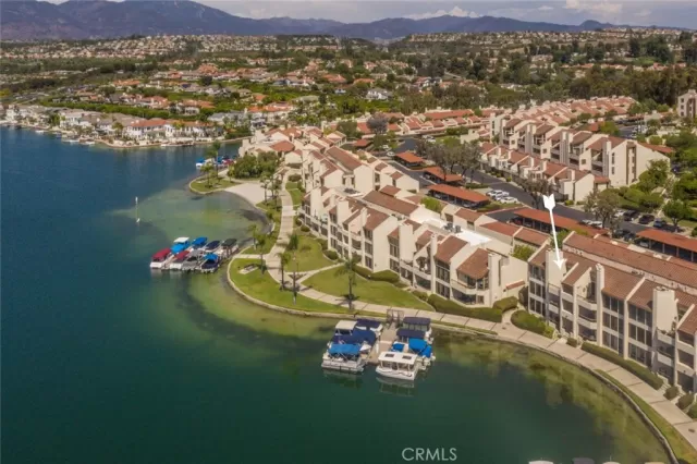 MLS: OC23010287 Condo For Sale