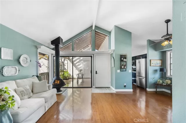 MLS: OC23010554 Condo For Sale