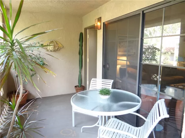 MLS: OC23010687 Condo For Sale