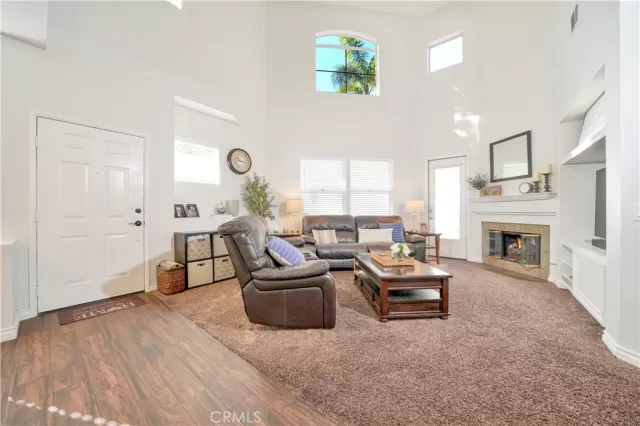 MLS: OC23010799 Condo For Sale