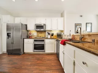 Photo #5: OC23010799 Listing 