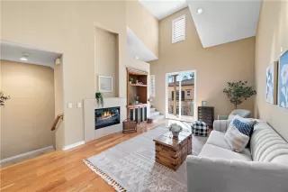 Photo #2: OC23011003 Listing 