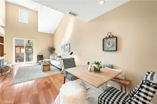 Photo #3: OC23011003 Listing 