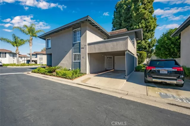 MLS: OC23011314 Condo For Sale