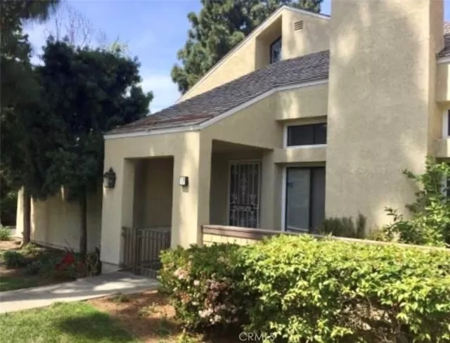 MLS: OC23011347 Condo For Sale