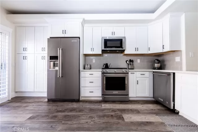 MLS: OC23011815 Condo For Sale