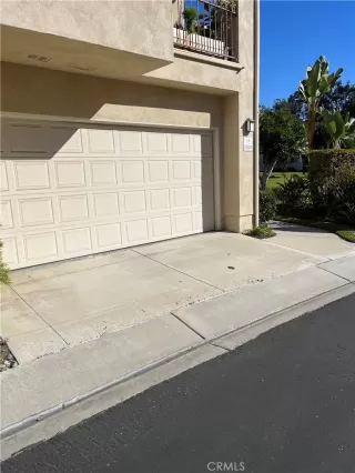 Photo #1: OC23011876 Listing 