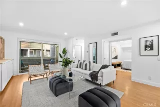 Photo #3: OC23012125 Listing