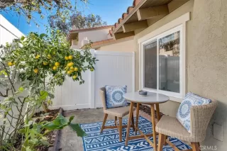 Photo #2: OC23012164 Listing 