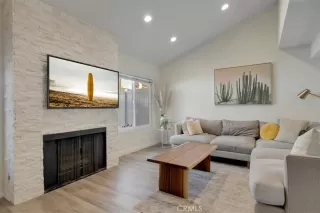 Photo #6: OC23012164 Listing 