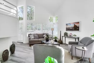 Photo #4: OC23012278 Listing 