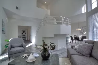 Photo #5: OC23012278 Listing 