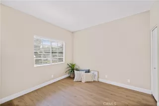 Photo #5: OC23012290 Listing 