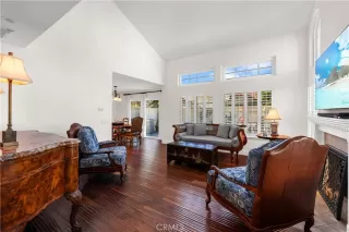 Photo #5: OC23012327 Listing 