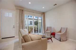 Photo #2: OC23012335 Listing 