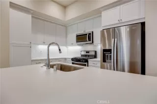 Photo #3: OC23012335 Listing 