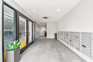 Photo #2: OC23012515 Listing