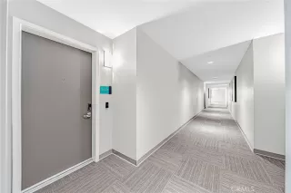 Photo #6: OC23012515 Listing