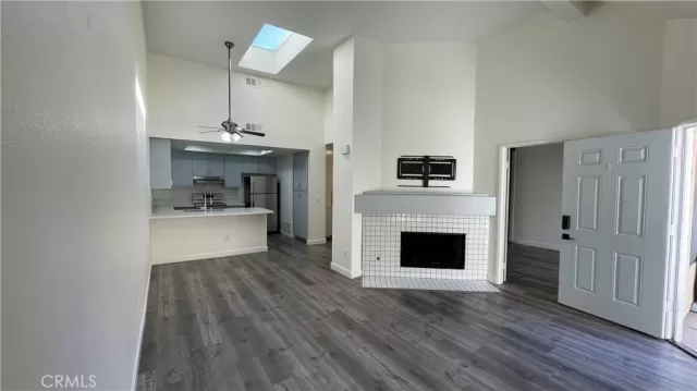 MLS: OC23012537 Condo For Sale