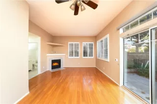 Photo #6: OC23012538 Listing 