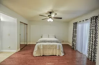 Photo #3: OC23012580 Listing