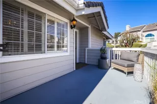 Photo #2: OC23012839 Listing