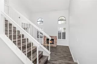 Photo #4: OC23012855 Listing 