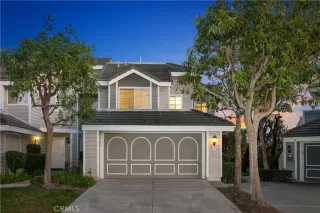 Photo #5: OC23012998 Listing