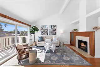 Photo #4: OC23013163 Listing 