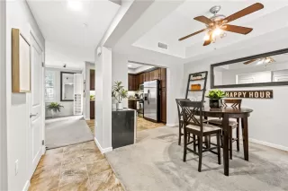 Photo #3: OC23013740 Listing 