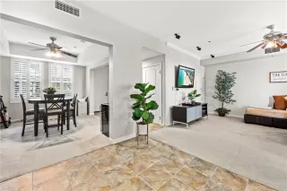 Photo #4: OC23013740 Listing 