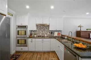 Photo #2: OC23013876 Listing 