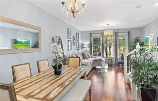 Photo #2: OC23014051 Listing