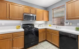 Photo #4: OC23014051 Listing