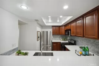 Photo #6: OC23014612 Listing 