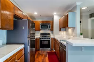 Photo #3: OC23015039 Listing