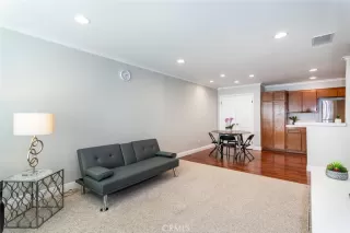 Photo #6: OC23015039 Listing