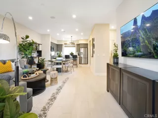 Photo #4: OC23015149 Listing 