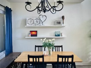 Photo #5: OC23015360 Listing