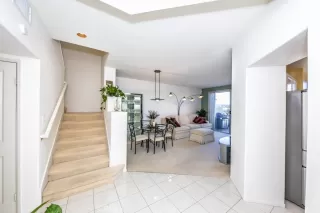 Photo #4: OC23015824 Listing 