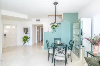 Photo #6: OC23015824 Listing 