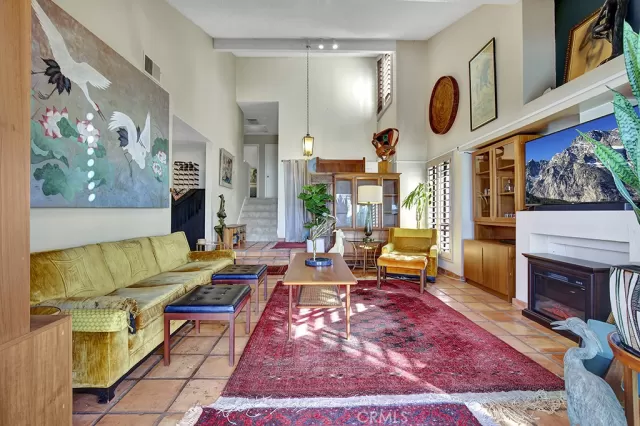 MLS: OC23016498 Condo For Sale