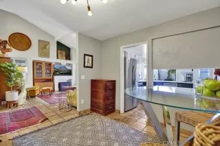 Photo #2: OC23016498 Listing