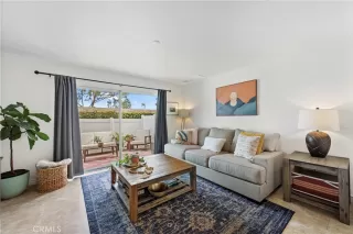 Photo #5: OC23016534 Listing